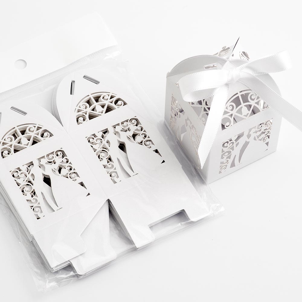 Laser Cut Bride and Groom Lantern Style Favour Box in White or Ivory