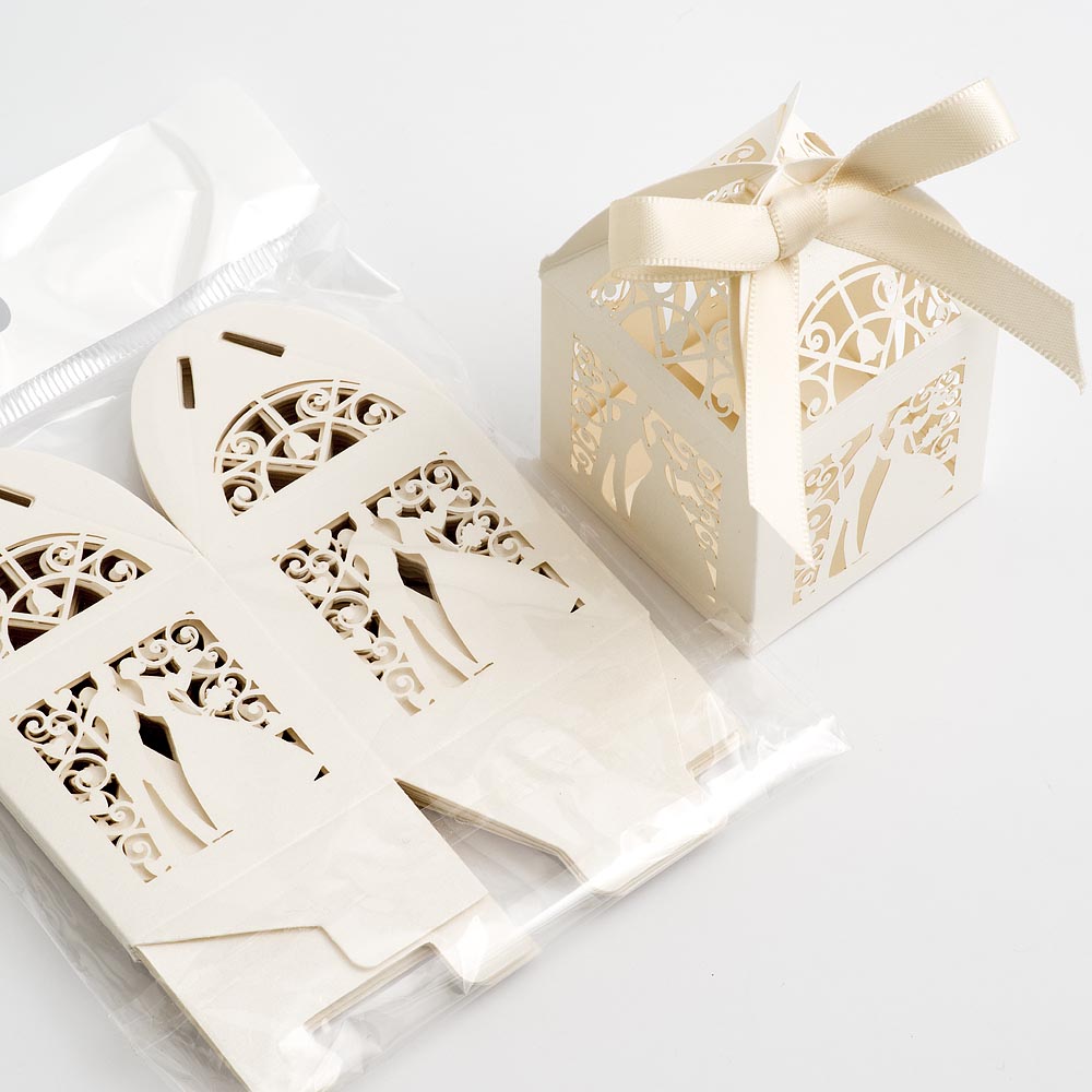 Laser Cut Bride and Groom Lantern Style Favour Box in White or Ivory