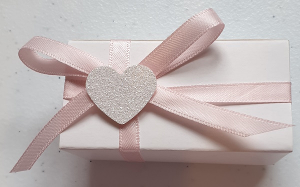 Ready Made 2 Truffle Favour Box with a glitter heart