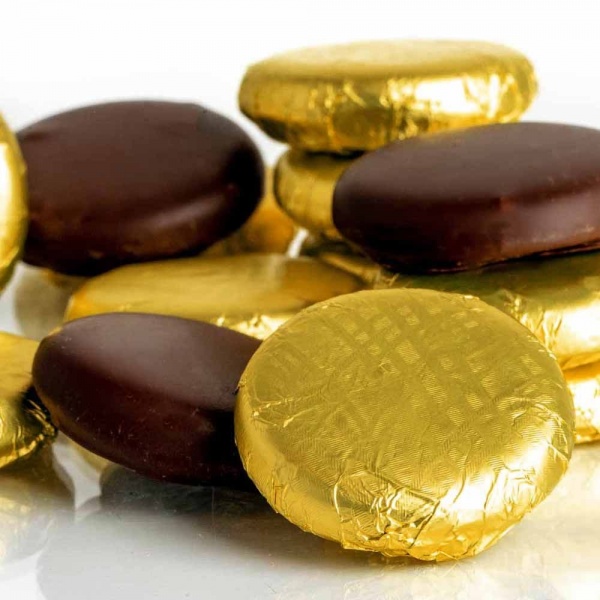 Vegan Salted Caramel Creams in Dark Chocolate Wrapped in Gold